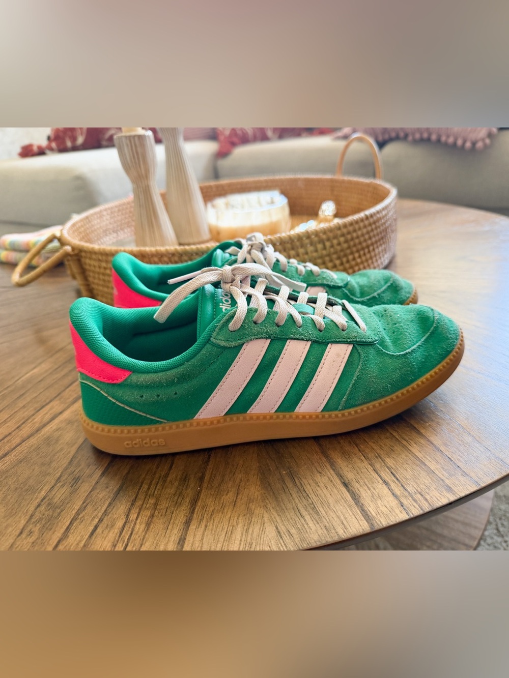 adidas Green & Hot Pink Suede Athletic Sneakers with gum soles ladies 6.5